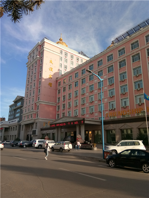 哈爾濱麻豆精品国产熱水 